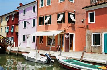 We explore Burano, DSE_8715_b_H490